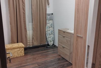 Apartament cu 3 camere semidecomandat în Central - 3