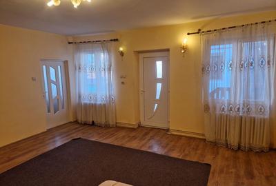 Casă cu 2 camere în Central - 3