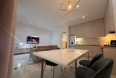 Apartament cu 2 camere decomandat în Văcăresti