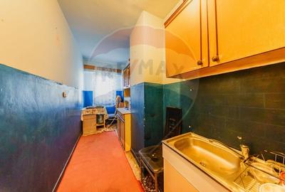 Garsonieră decomandată în Central - 4