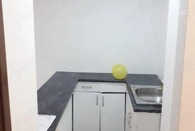 Inchiriez garsoniera - 1