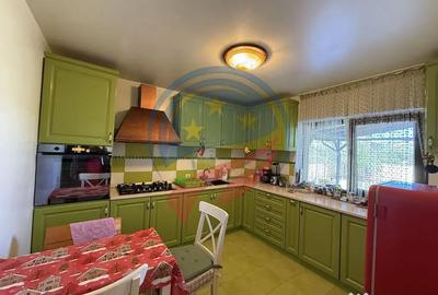 Casă cu 4 camere cu Teren 665 Mp în Malu Mare