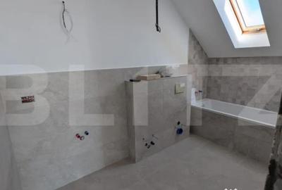 Casă cu 4 camere în Central - 2