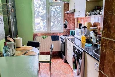 Apartament cu 3 camere decomandat în Berceni - 4