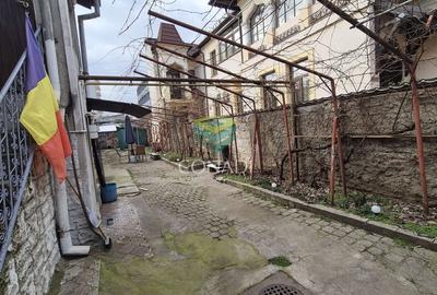 Teren + Casa de vanzare - zona Uranus - 355 mp - 6