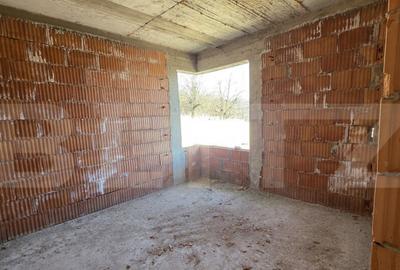 Casa la rosu de vanzare, 3 camere, 109 mp, 5 ari teren, Bist - 3