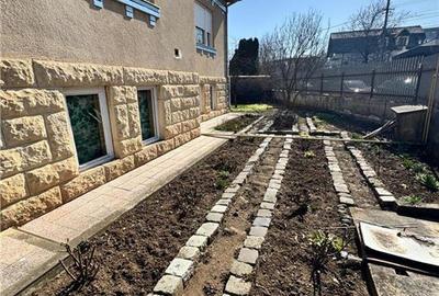 Casă cu 2 camere cu Teren 1040 Mp în Grigorescu - 2