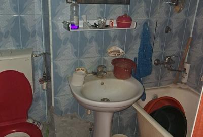 Apartament cu 3 camere semidecomandat în Micro 40 - 8