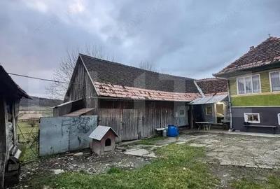 Casa tradi?ionala batraneasca in Galatii Bistri?ei, cu teren generos ?i anexe - 11