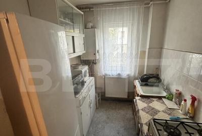 Apartament cu 2 camere semidecomandat, mobilat în Mihai Eminescu
