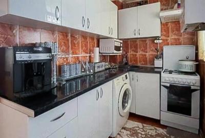 Apartament cu 2 camere decomandat în Micro 15 - 6