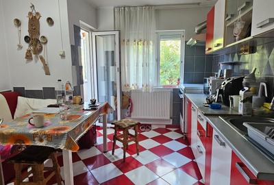 Apartament 3 camere, decomandat, 78 mp, Dealul Țugulea Apartament 3 camere, decomandat, 78 mp, Dealul Țugulea - 3