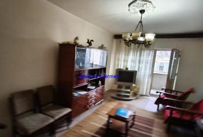 Apartament cu 2 camere decomandat, mobilat în Anda