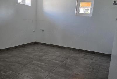 Casă cu Teren 162 Mp în Fundeni