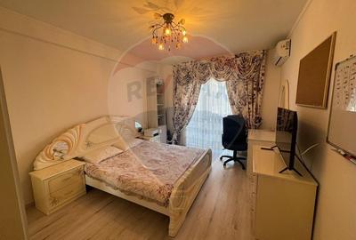 Apartament cu 2 camere decomandat, mobilat în Central