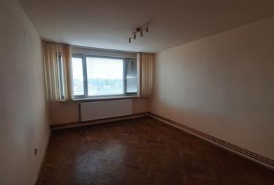 Apartament cu 2 camere decomandat în Gheorghe Lazăr - 4