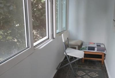 Apartament semidecomandat în Alexandru Obregia
