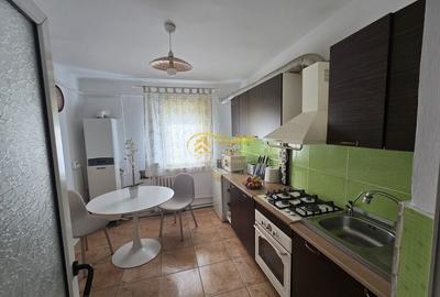Apartament cu 3 camere decomandat, mobilat în Târgu Cucu - 7
