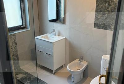 Apartament tip vila, 4 camere, 3 niveluri, curte proprie 40 mp, intrare separa - 14