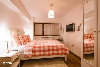 Apartament cu 3 camere în Central - 3