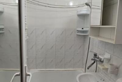 Garsoniera - zona Podu Ros - Gara Internationala. - 2