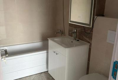Apartament cu 3 camere decomandat în Titan - 2