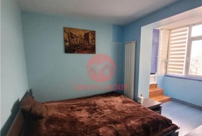 Apartament cu 4 camere decomandat, mobilat în Trocadero - 12