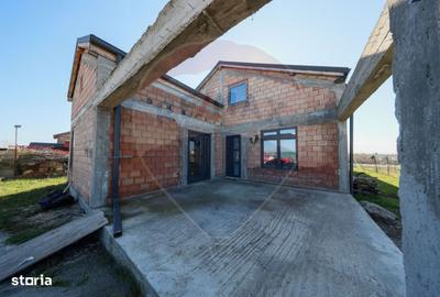 Casă cu 3 camere în Bod - 13