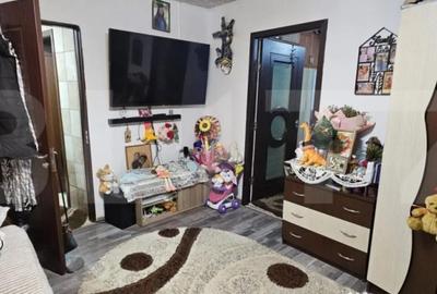 Apartament cu 2 camere semidecomandat în Micro 12 - 4