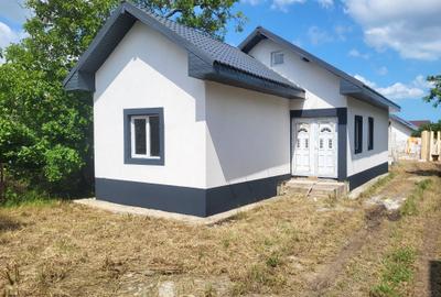 Casă cu 3 camere în Lumina - 6