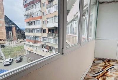 Apartament cu 2 camere decomandat în Ostroveni - 2