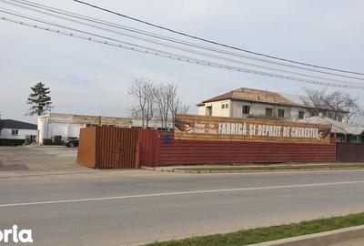 Spațiu comercial, de 6,000 mp, în Central - 1