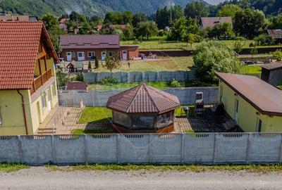 Casă cu 10 camere cu Teren 1074 Mp în Moieciu - 16