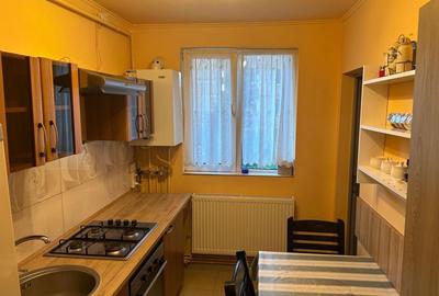 Apartament cu 2 camere decomandat în Calea București - 6