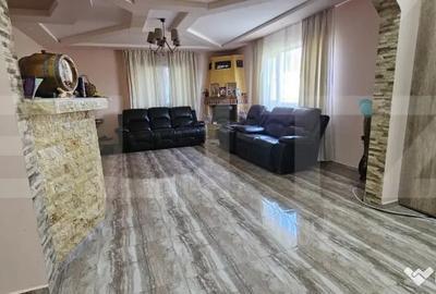 Casă cu 5 camere cu Teren 1300 Mp în Valea - 11