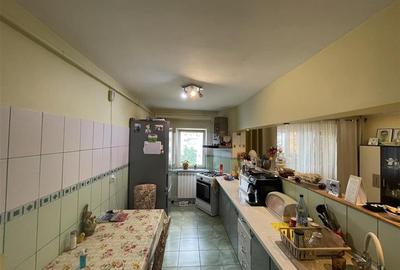 Apartament 3 camere, mobilat + utilat, CT + AC,zona Dogan Apartament 3 camere, mobilat + utilat, CT + AC,zona Dogan - 5