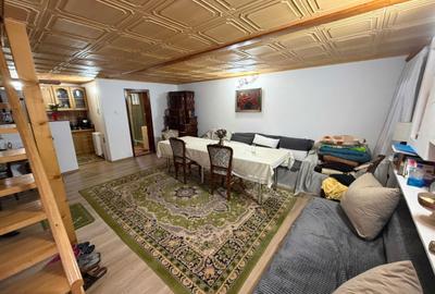 Casă cu 4 camere decomandat în Izvoare - 6