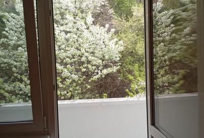 Apartament cu 3 camere decomandat în Exterior Vest - 1