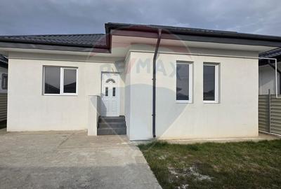 Casă cu 3 camere cu Teren 273 Mp în Crevedia - 6