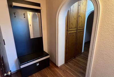 Apartament cu 3 camere decomandat în Rogerius - 2