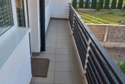 Apartament cu 2 camere decomandat în Exterior Vest