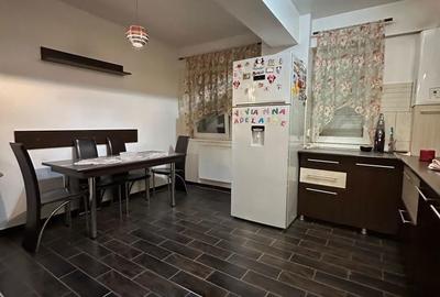 Apartament cu 3 camere decomandat în Metalurgie - 4