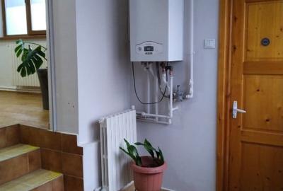 Proprietar ofer spre inchiriere spatiu 40 mp , Constanta Tomis I - 4