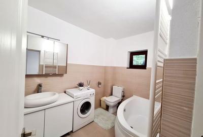 Casă cu 4 camere cu Teren 500 Mp în Agrement Ostroveni - 1