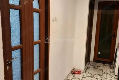Apartament cu 2 camere decomandat în Sebastian - 2