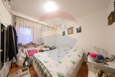 Apartament cu 3 camere, mobilat si utilat, in zona Racadau! - 10