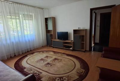 Apartament cu 2 camere semidecomandat în Găvana