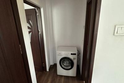 Apartament cu 3 camere semidecomandat în Sărari - 8
