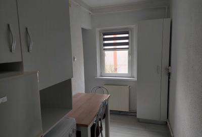 Garsonieră decomandată în Brătianu - 3