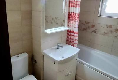 Vand schimb apartament 3cam in Roman-Str.CuzaVoda - 2